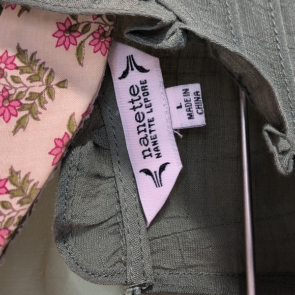 Women's Nanette Lepore Olive Green Lightweight Blouse L - Picture 6 of 13